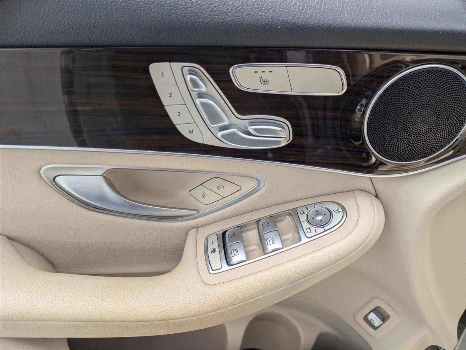 2022 Mercedes-Benz GLC GLC 300 SUV