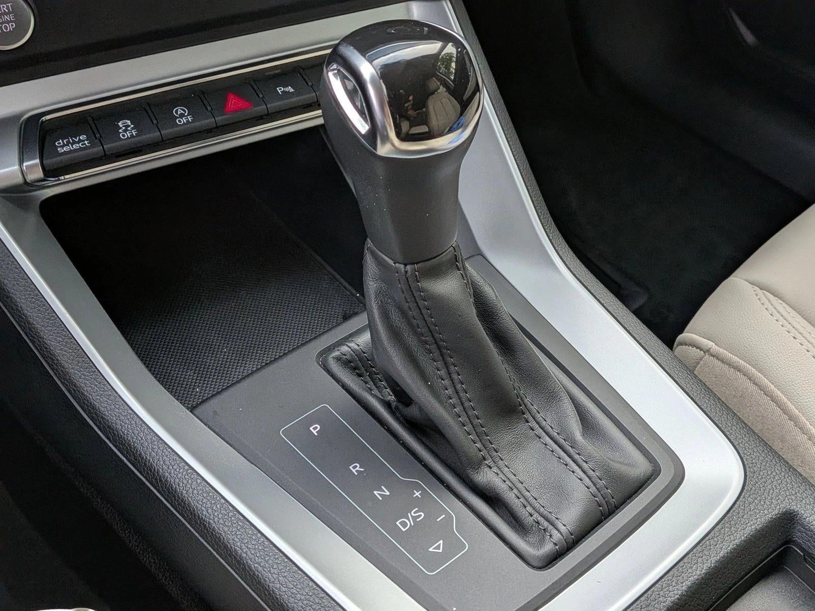 2020 Audi Q3 Premium 45 TFSI quattro