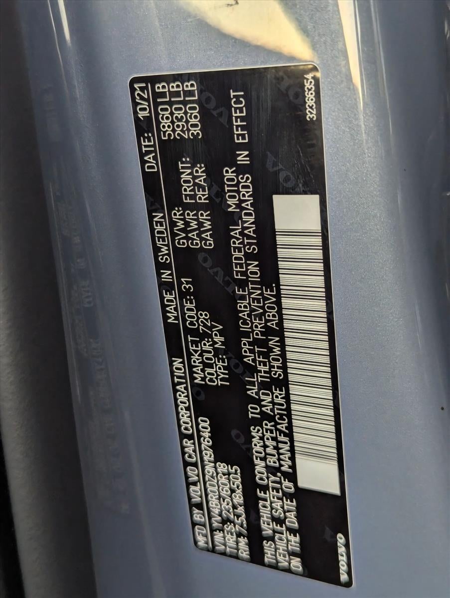 2022 Volvo XC60 Recharge Plug-In Hybrid T8 eAWD PHEV Inscription Expression