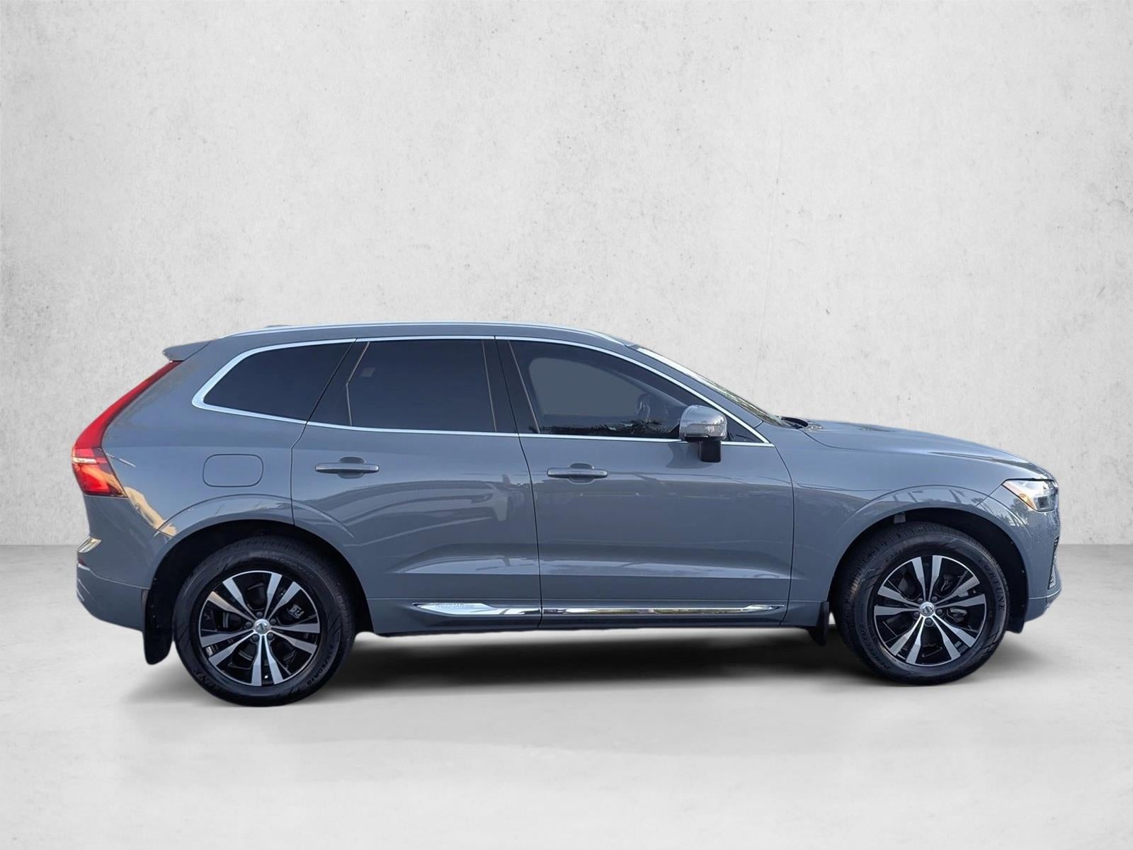 2022 Volvo XC60 Recharge Plug-In Hybrid T8 eAWD PHEV Inscription Expression