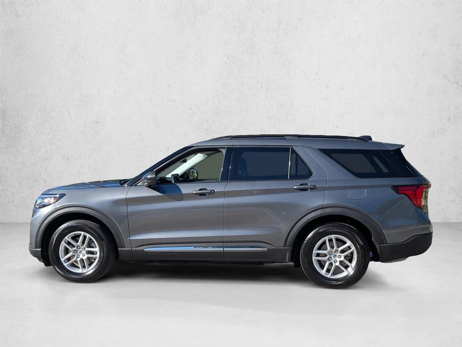 2025 Ford Explorer Active RWD