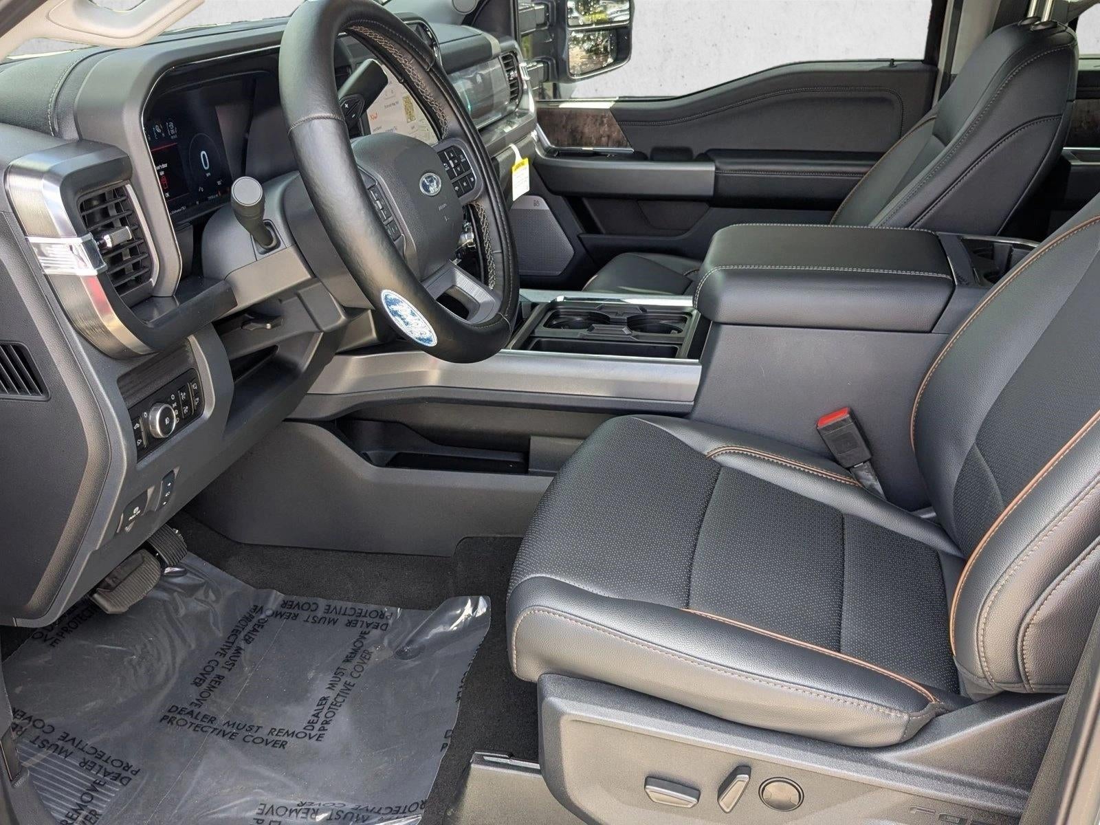 2025 Ford Super Duty F-250 SRW LARIAT 4WD Crew Cab 6.75' Box