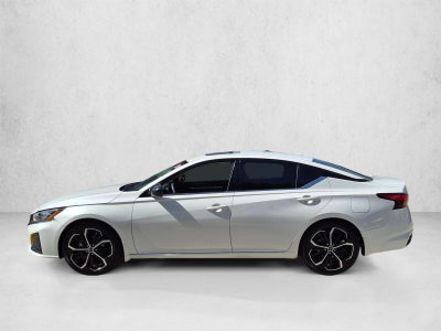 2024 Nissan Altima 2.5 SR Sedan