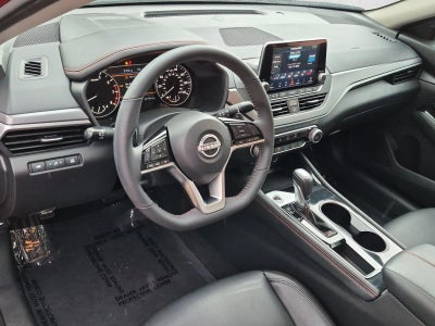 2024 Nissan Altima 2.5 SR Sedan