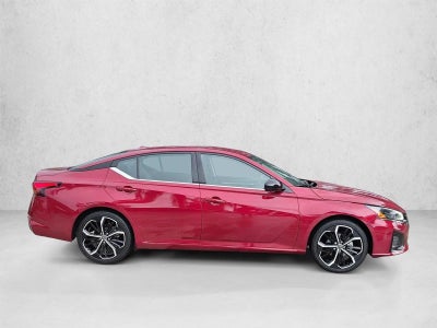 2024 Nissan Altima 2.5 SR Sedan