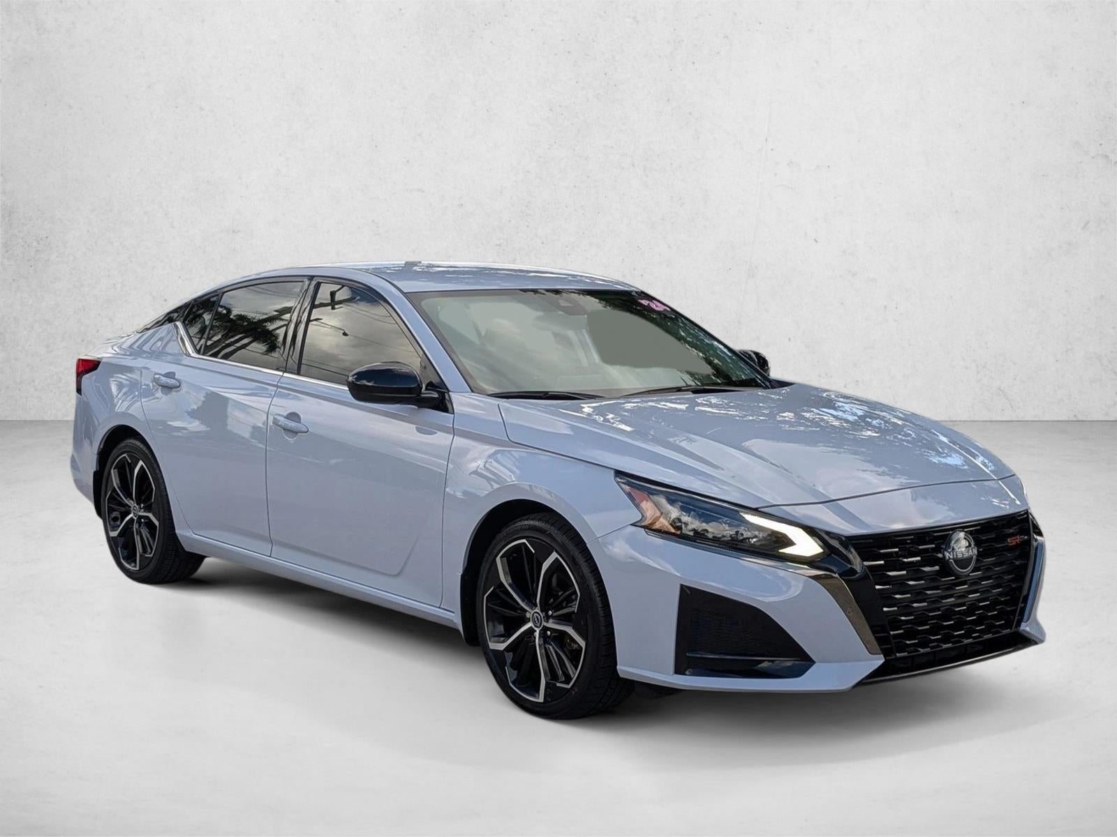 2024 Nissan Altima 2.5 SR Sedan