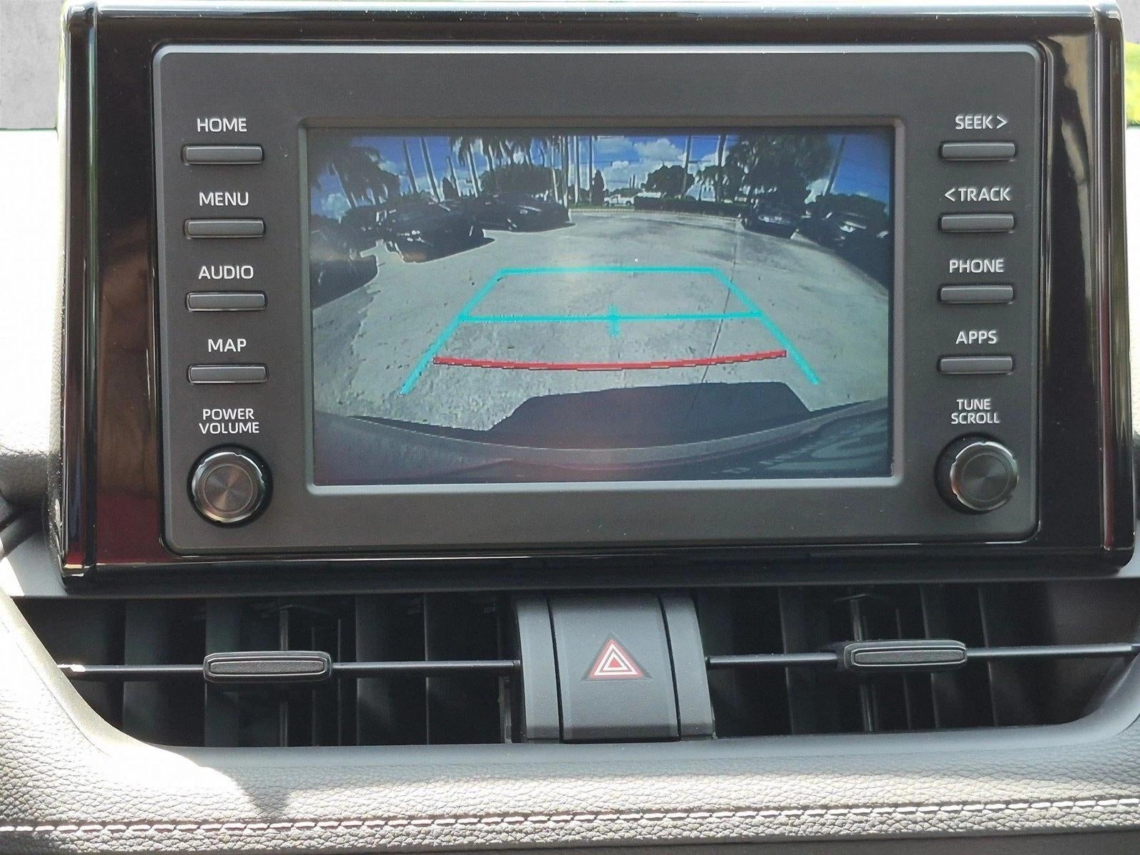 2019 Toyota RAV4 LE FWD (GS)