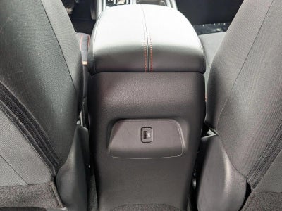 2025 Nissan Sentra SR CVT