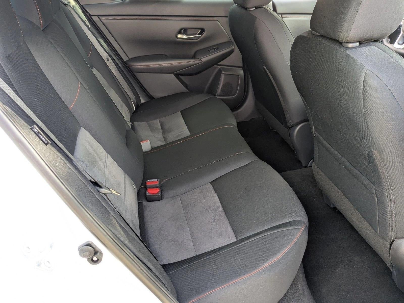 2025 Nissan Sentra SR CVT