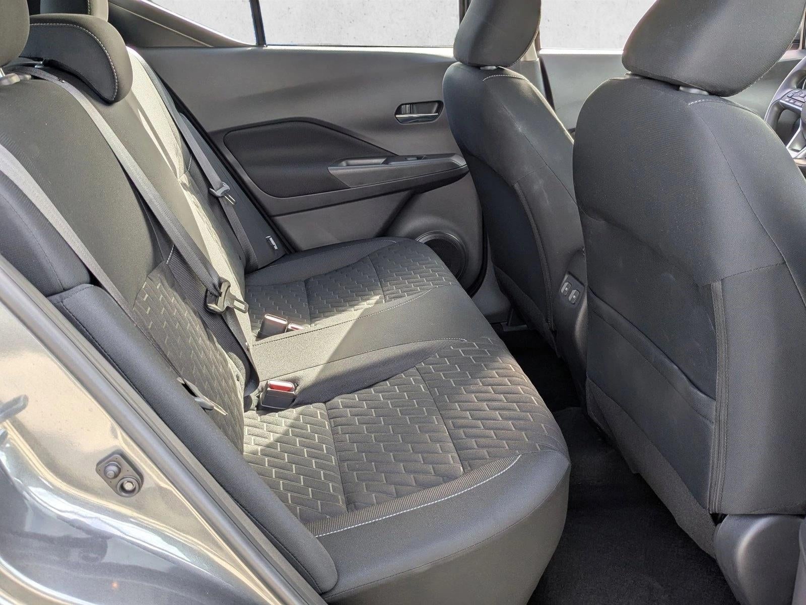 2022 Nissan Kicks SV FWD