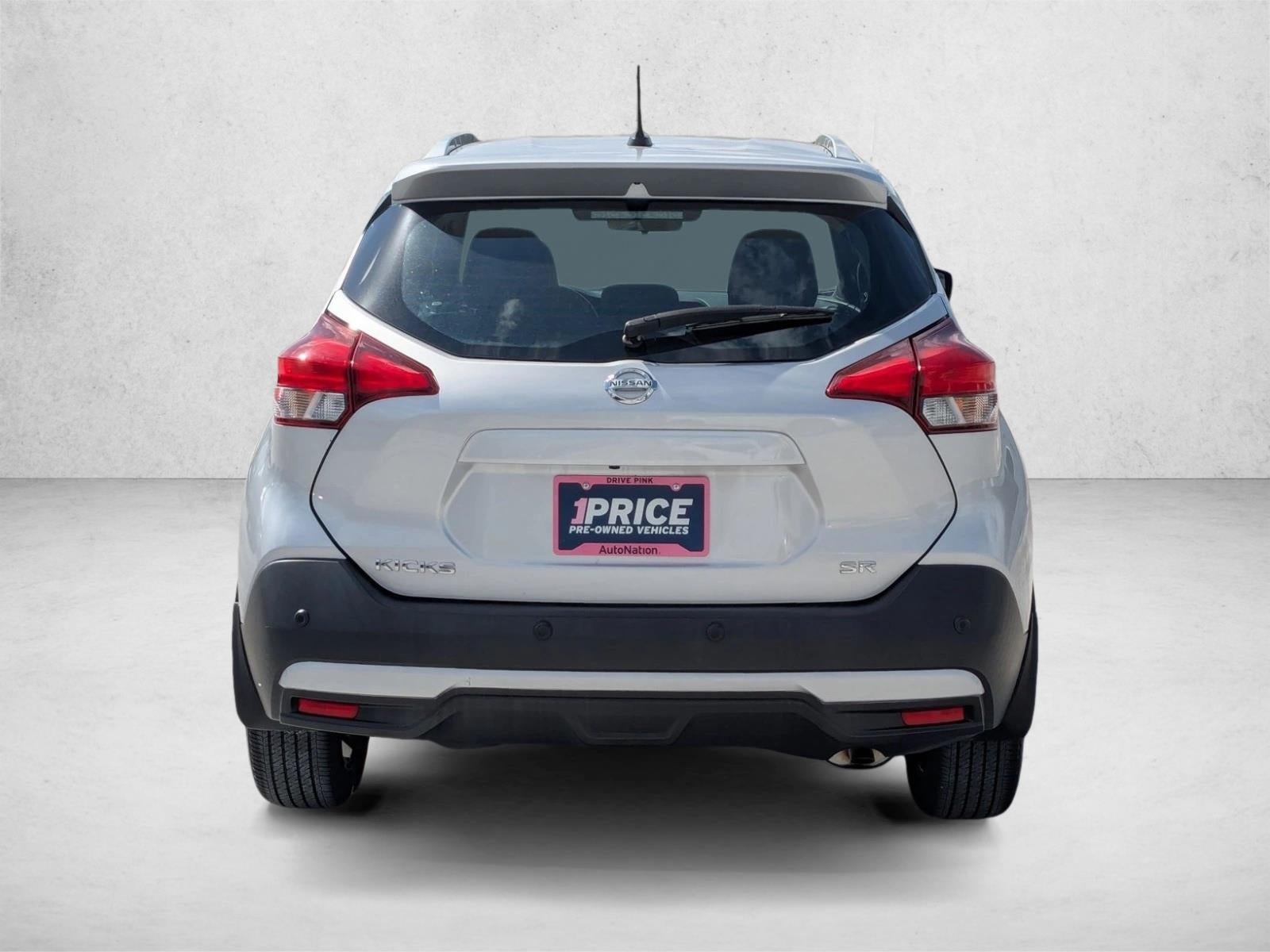 2020 Nissan Kicks SR FWD