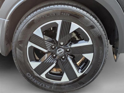 2025 Nissan Kicks SV AWD