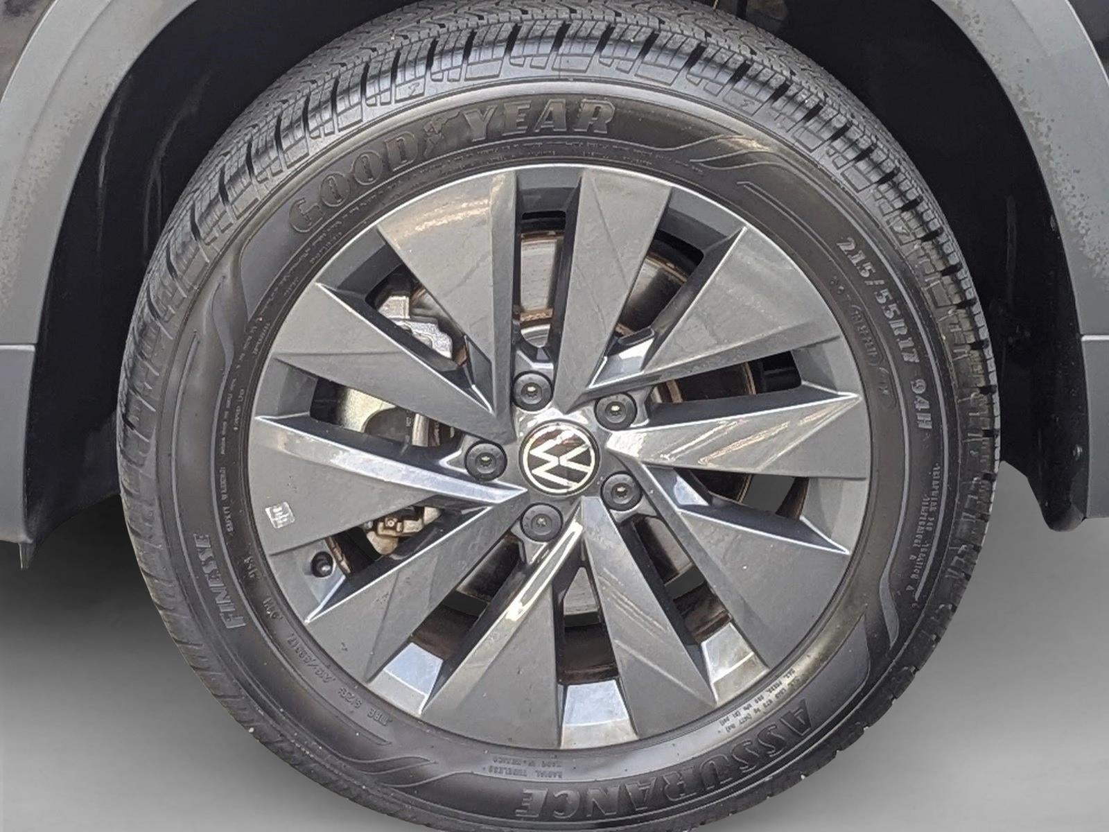 2023 Volkswagen Taos S FWD