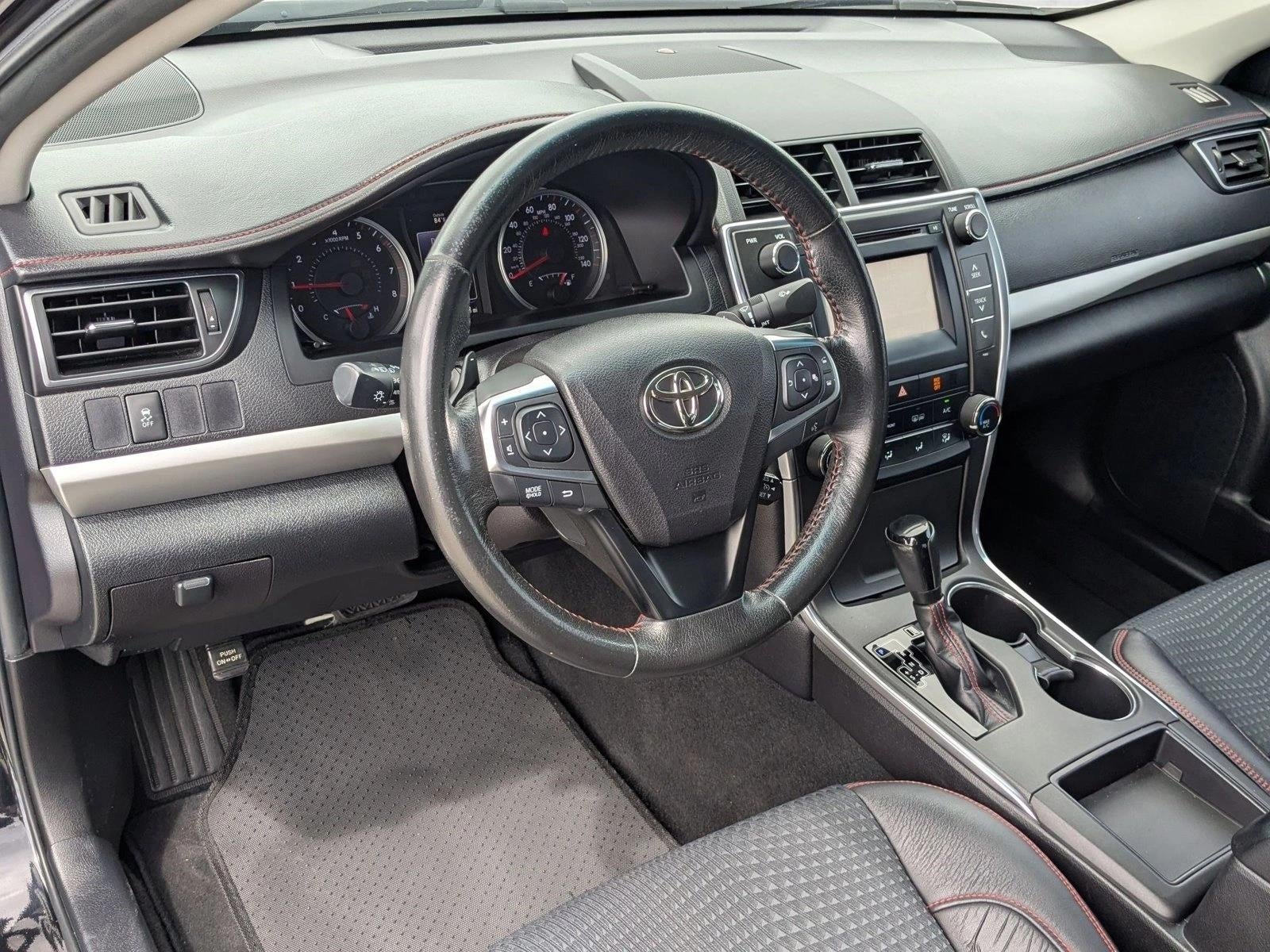 2015 Toyota Camry 4dr Sdn I4 Auto SE (SE)