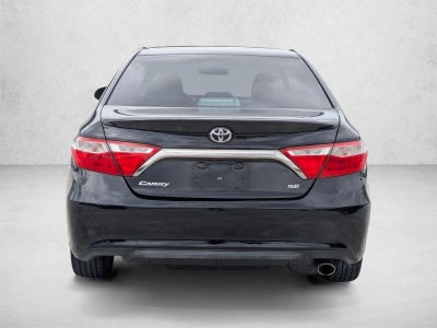 2015 Toyota Camry 4dr Sdn I4 Auto SE (SE)