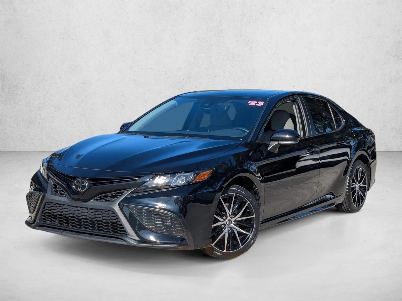 2023 Toyota Camry SE Auto (SE)