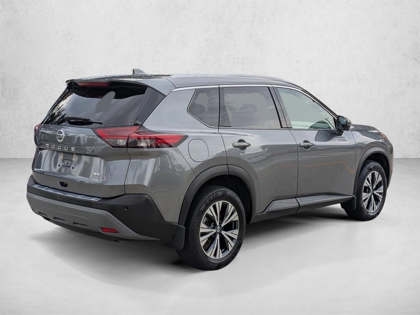 2021 Nissan Rogue FWD SV