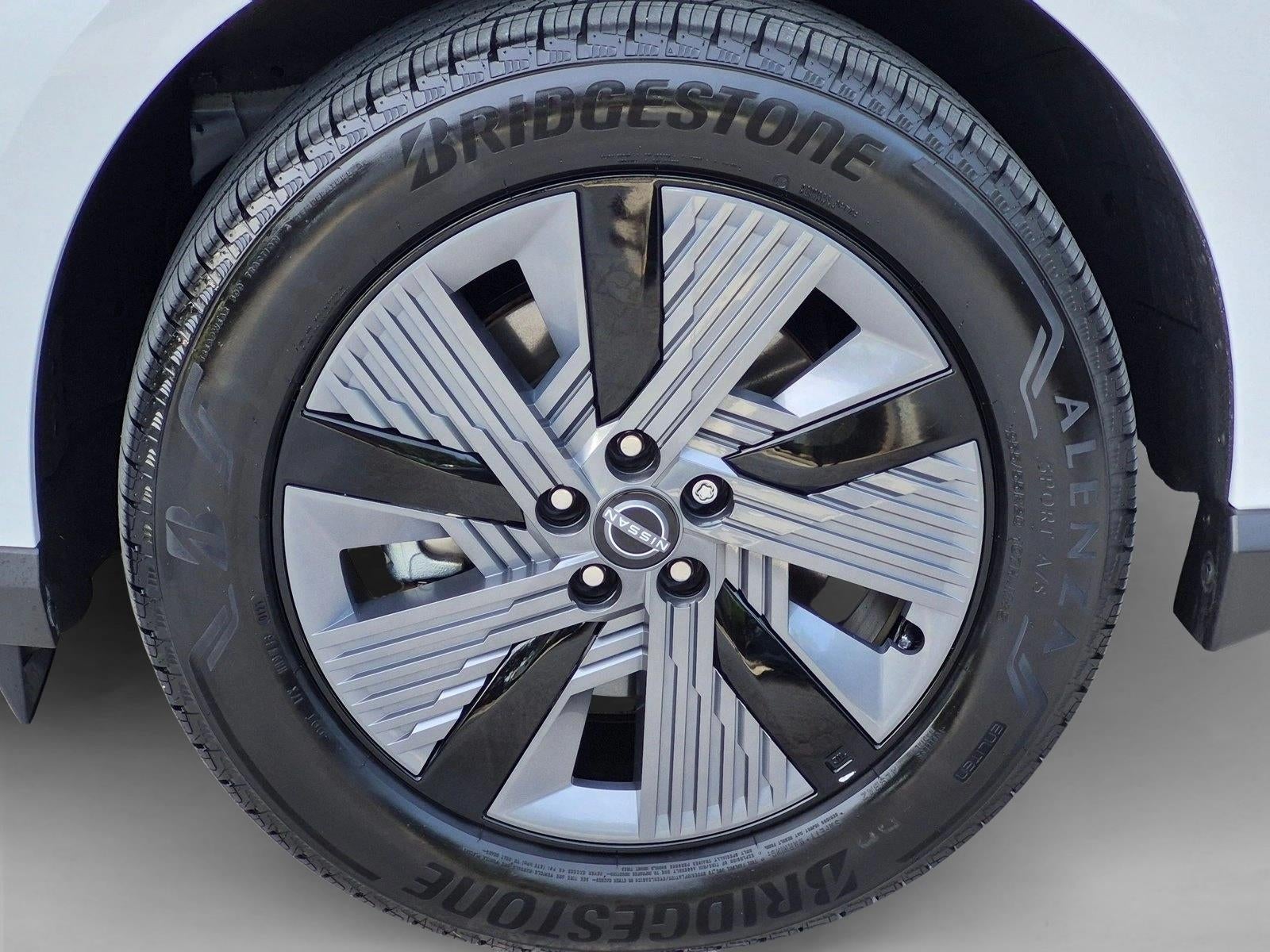 2025 Nissan Murano AWD SL