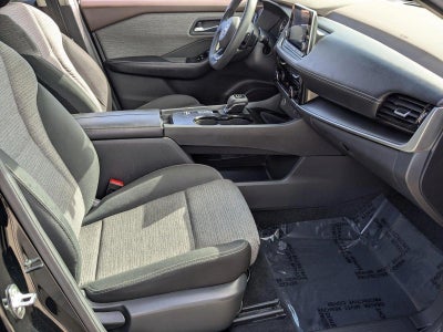 2022 Nissan Rogue FWD SV