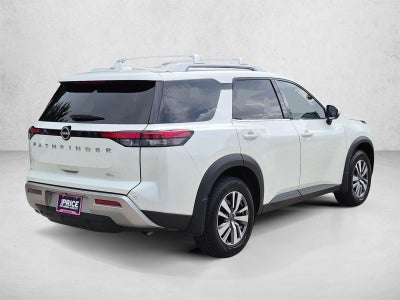 2022 Nissan Pathfinder SL 2WD