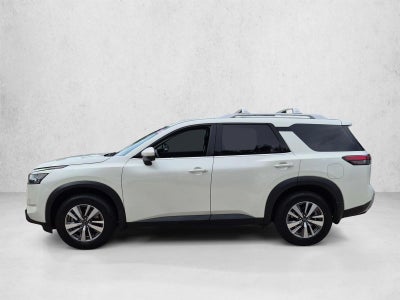 2022 Nissan Pathfinder SL 2WD