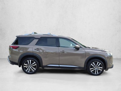 2023 Nissan Pathfinder Platinum 2WD