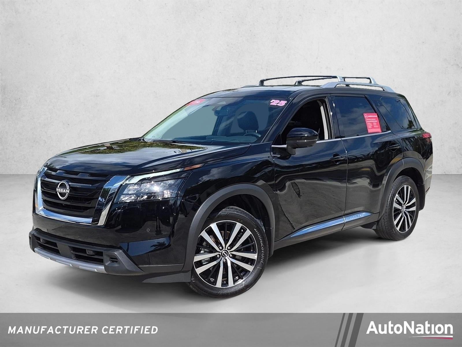2025 Nissan Pathfinder Platinum 2WD