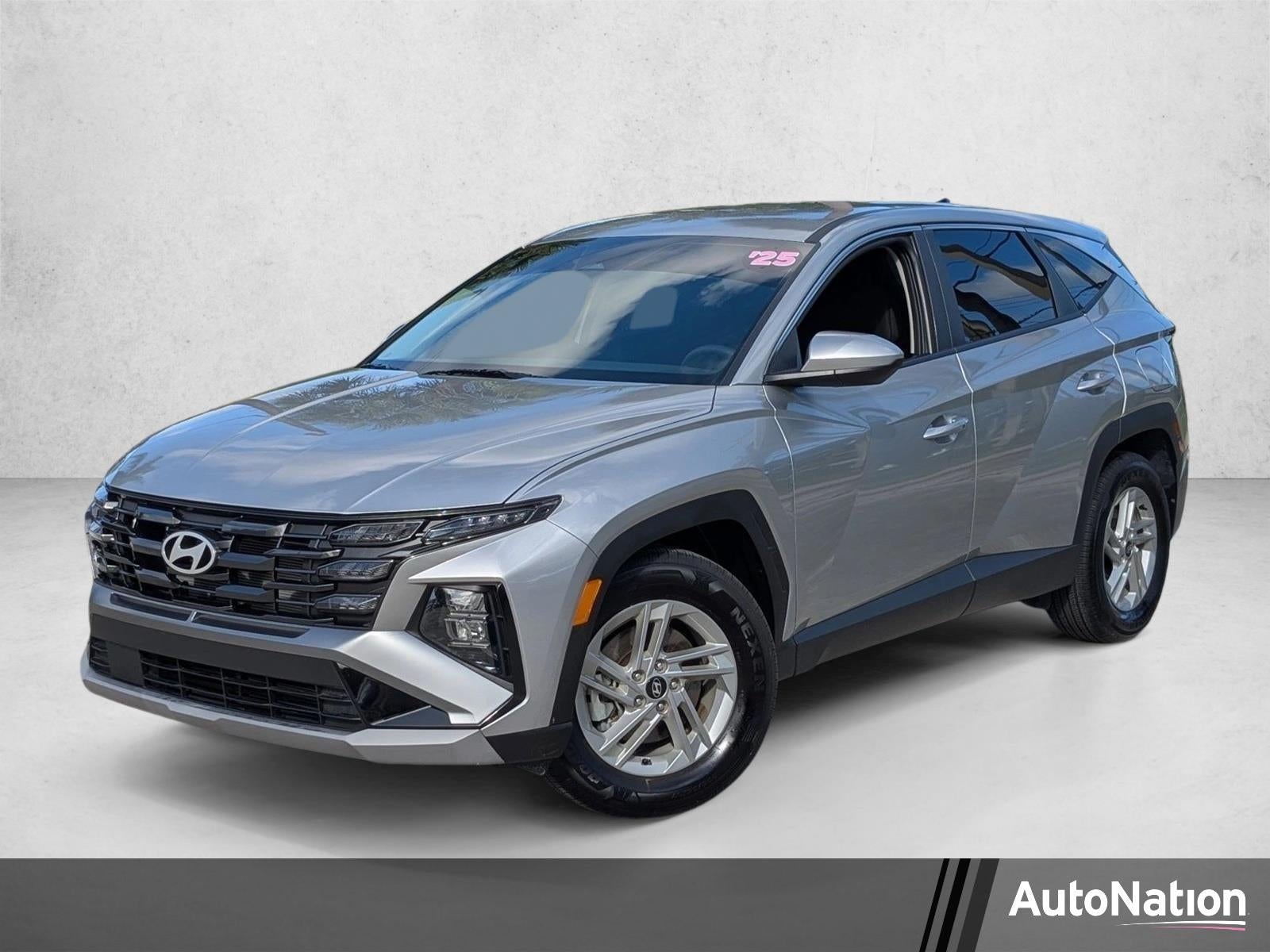 2025 Hyundai TUCSON SE FWD