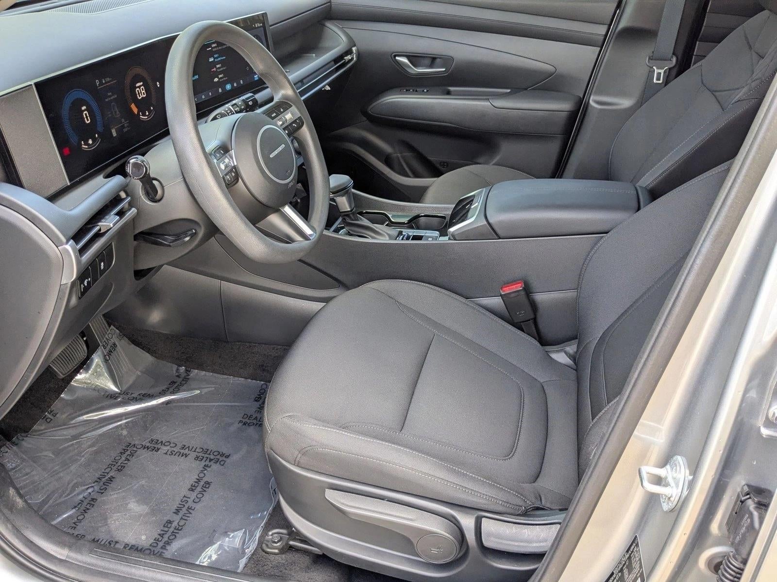 2025 Hyundai TUCSON SE FWD