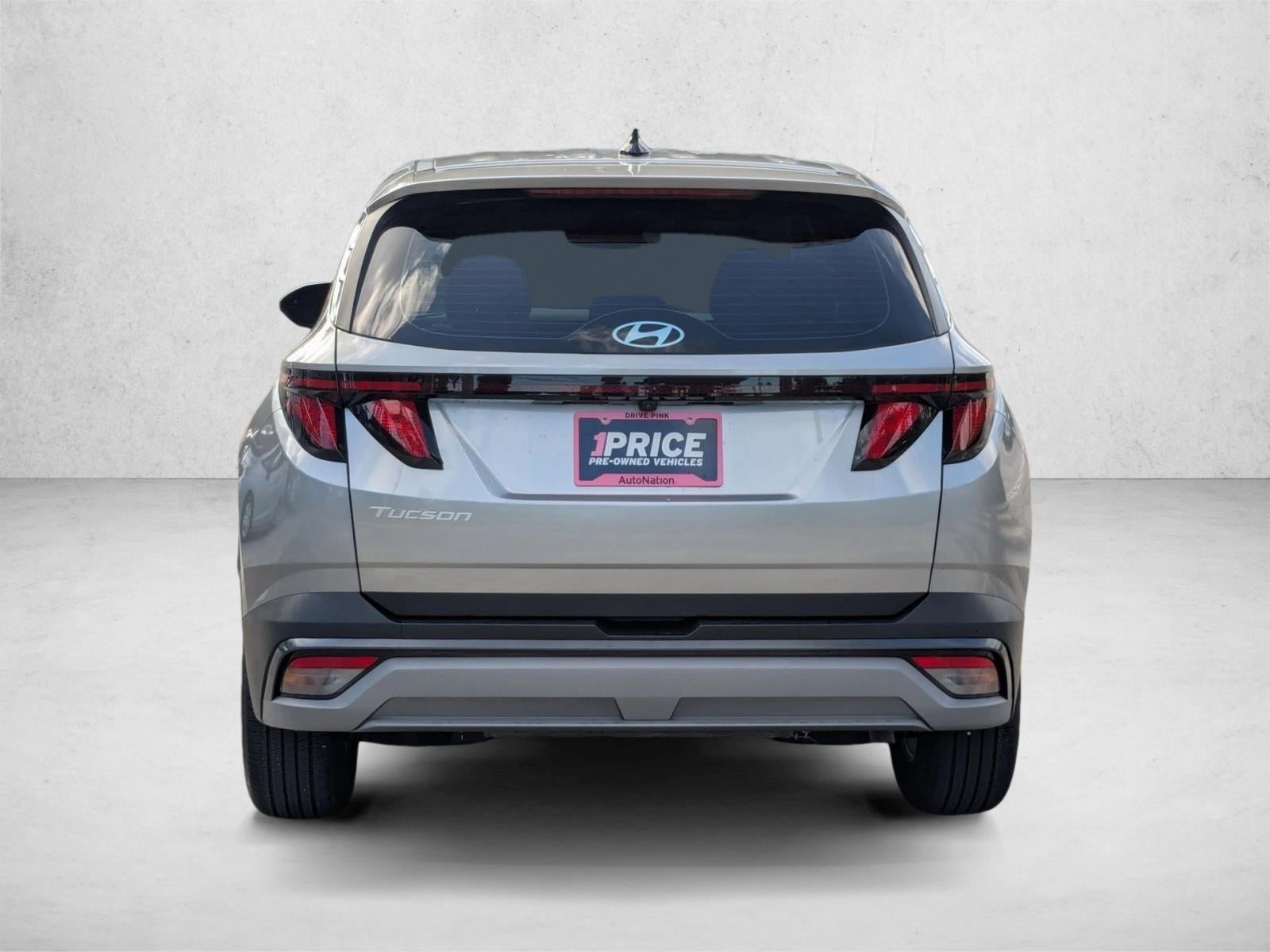 2025 Hyundai TUCSON SE FWD