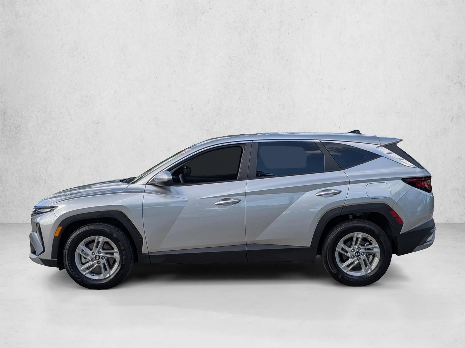 2025 Hyundai TUCSON SE FWD
