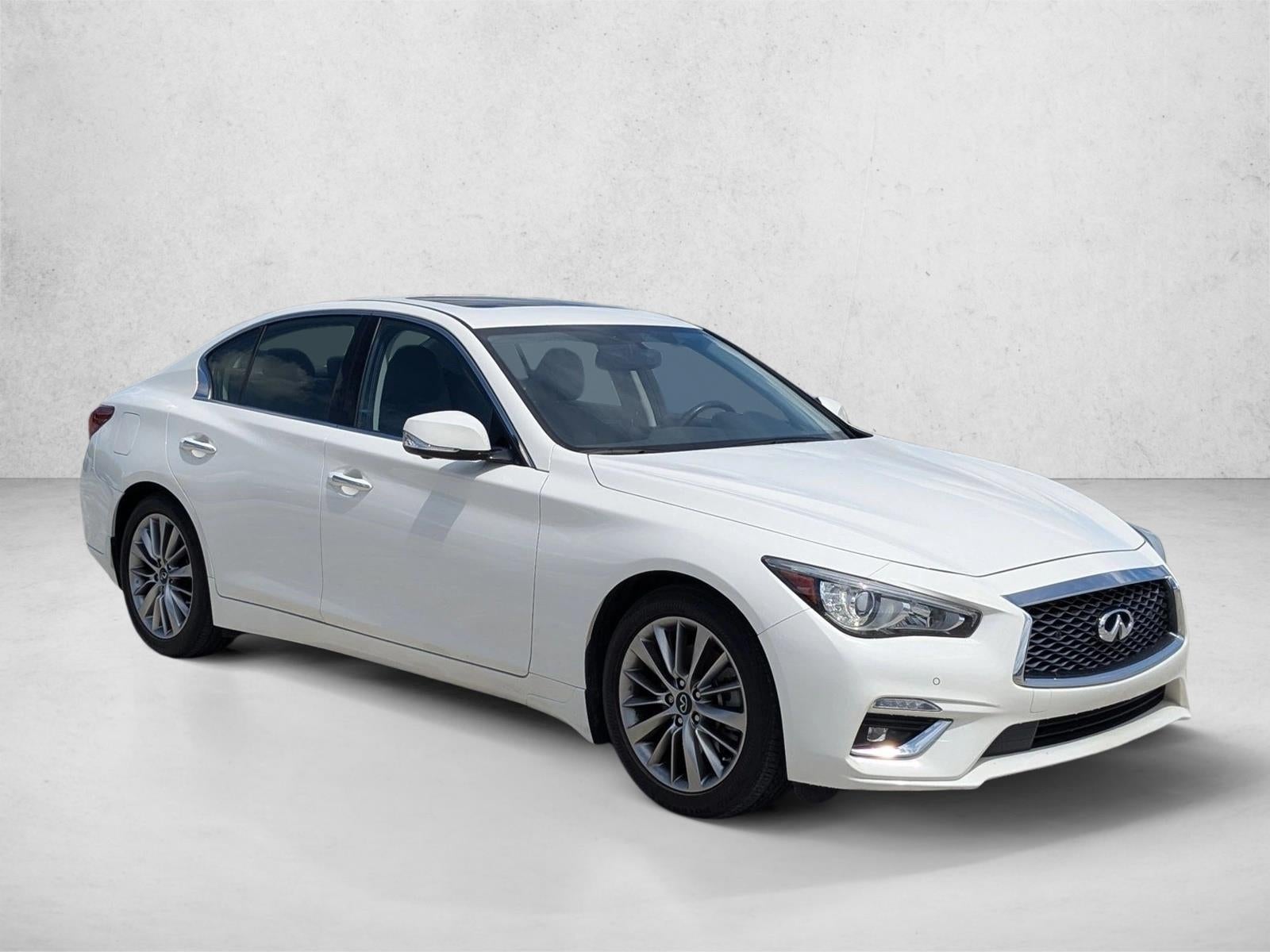 2023 INFINITI Q50 LUXE RWD