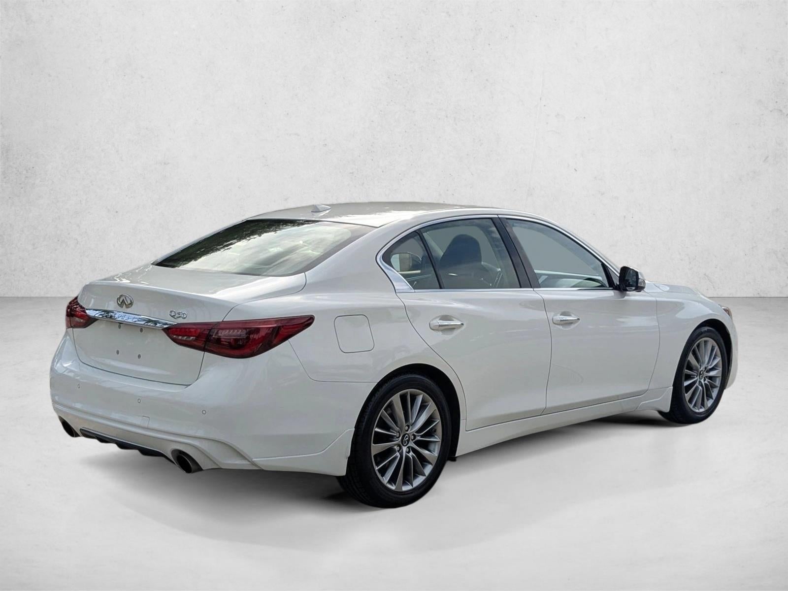 2023 INFINITI Q50 LUXE RWD