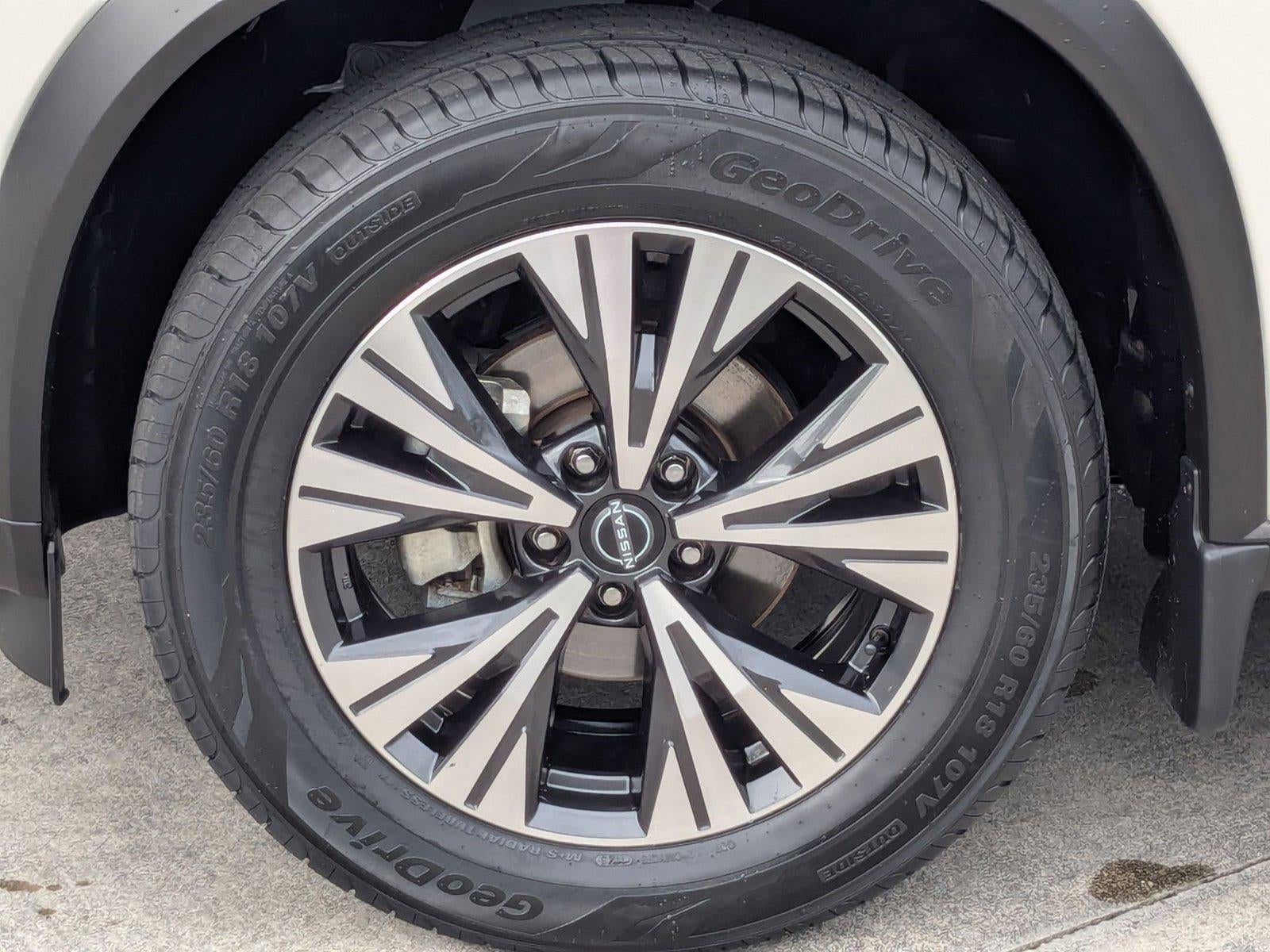 2023 Nissan Rogue AWD SV
