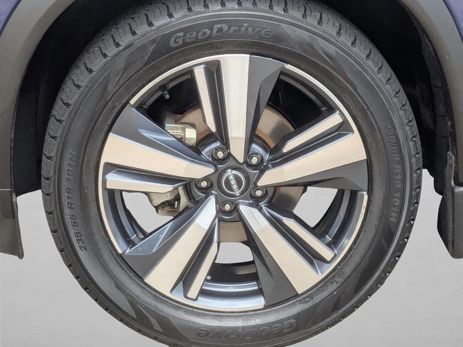 2023 Nissan Rogue FWD Platinum