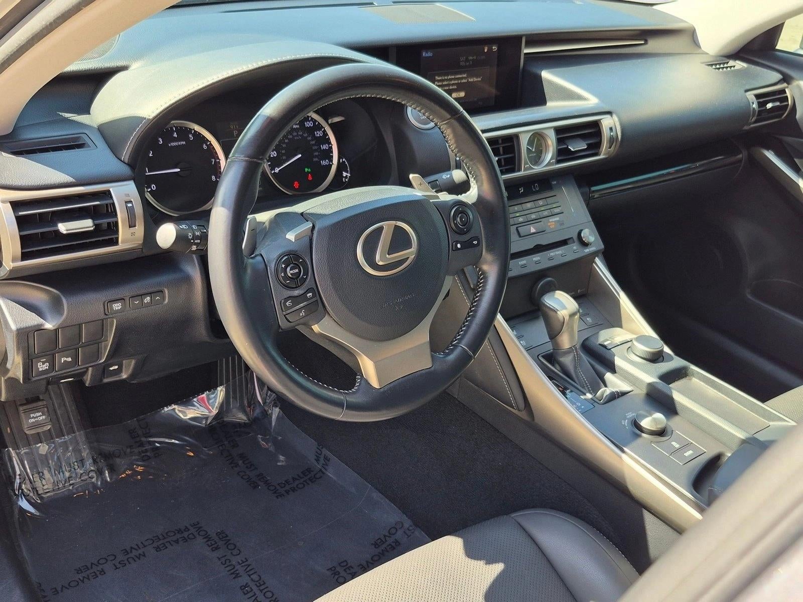 2016 Lexus IS Turbo 4dr Sdn