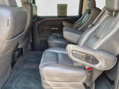 2018 Mercedes-Benz Metris Passenger Van Standard Roof 126" Wheelbase