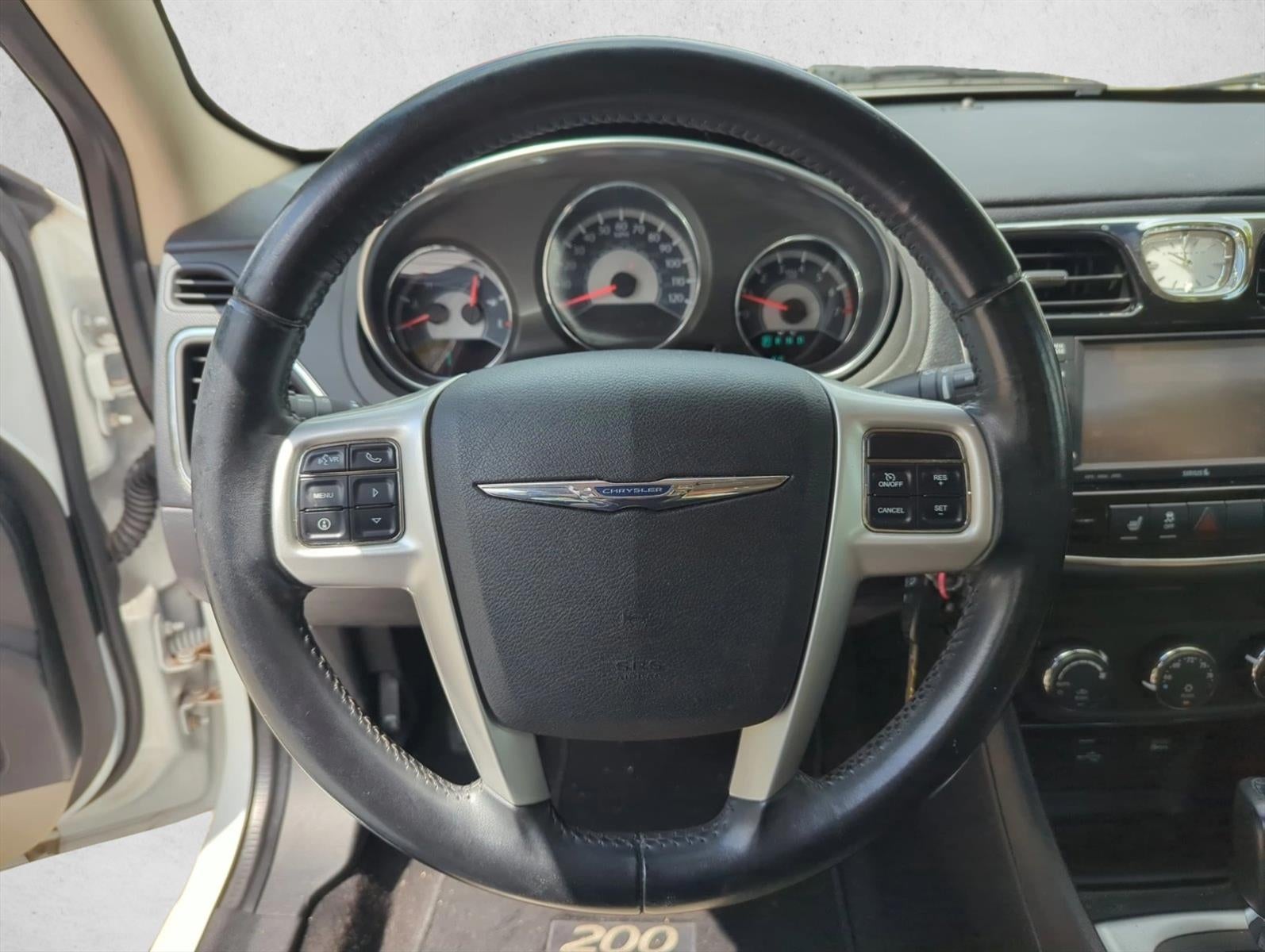 2011 Chrysler 200 4dr Sdn Limited