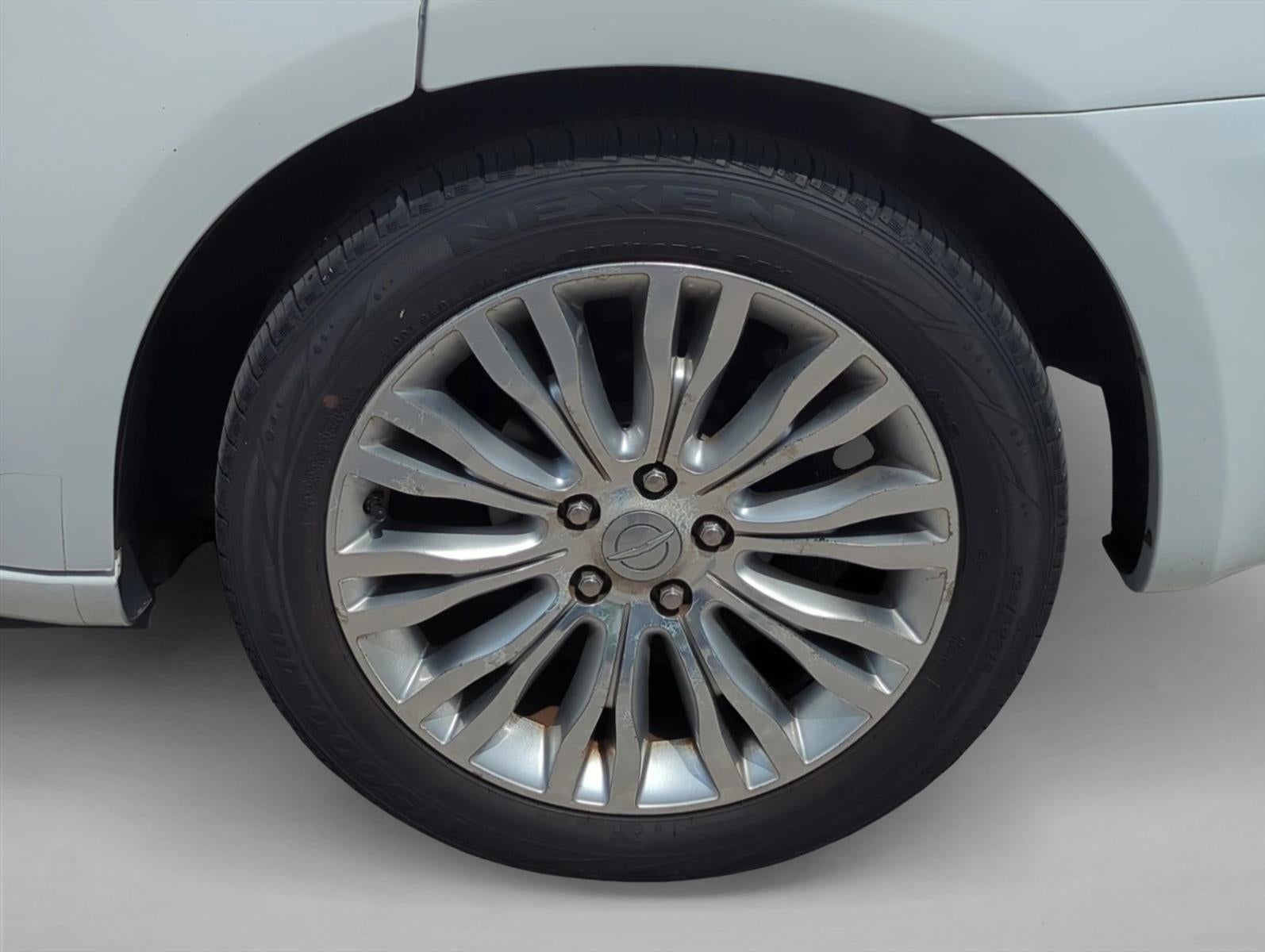 2011 Chrysler 200 4dr Sdn Limited