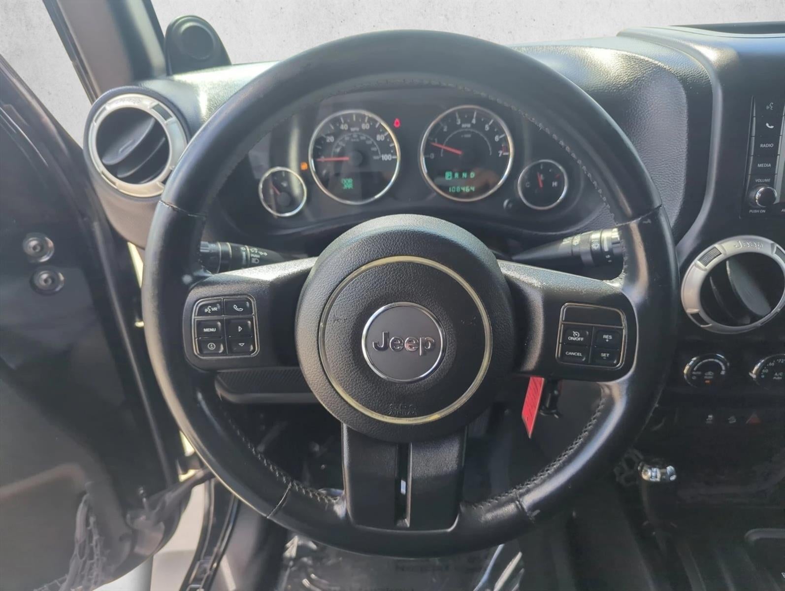 2013 Jeep Wrangler 4WD 2dr Sahara