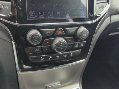 2020 Jeep Grand Cherokee Altitude 4x2