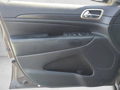 2017 Jeep Grand Cherokee Laredo 4x4