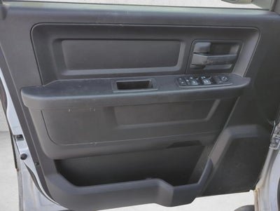 2019 RAM 1500 Classic Express 4x2 Quad Cab 6'4" Box