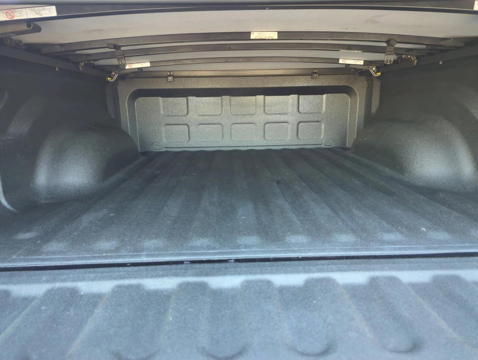 2017 RAM 1500 Night 4x4 Crew Cab 5'7" Box