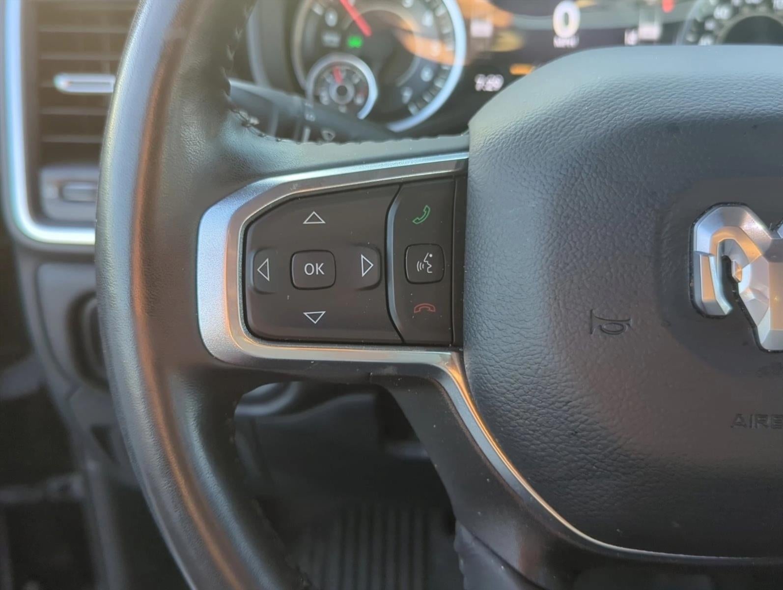 2023 RAM 1500 Laramie 4x4 Crew Cab 5'7" Box