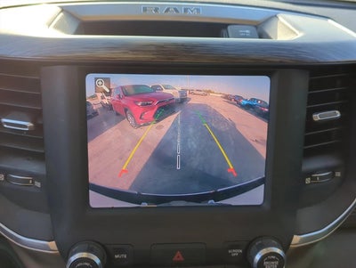 2019 RAM 1500 Laramie 4x4 Crew Cab 5'7" Box