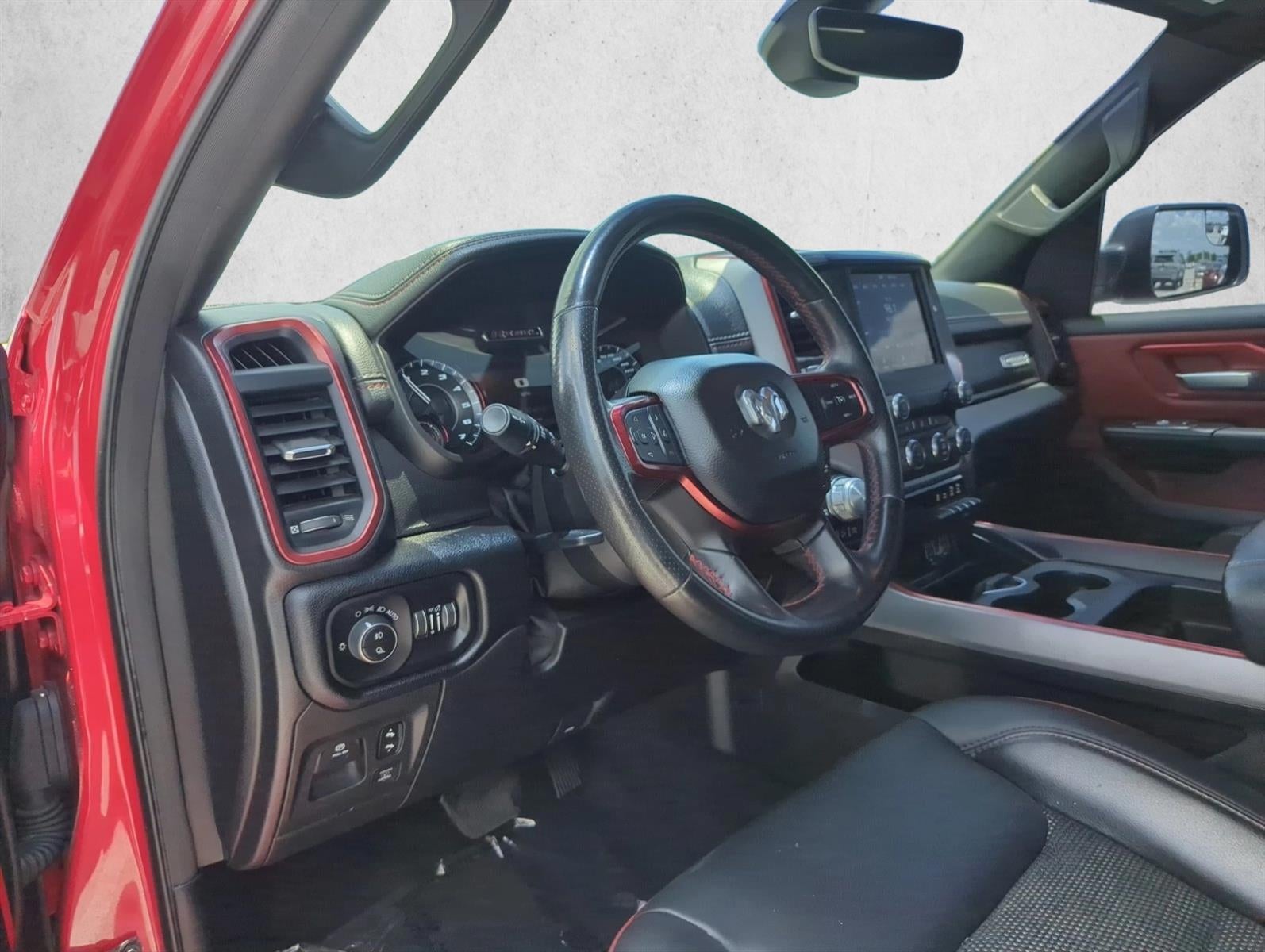 2019 RAM 1500 Rebel 4x4 Crew Cab 5'7" Box