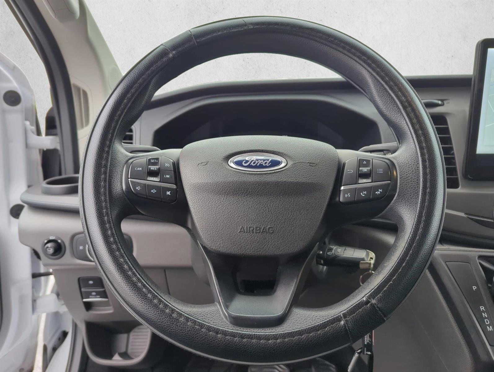 2022 Ford Transit Passenger Wagon T-350 148" Low Roof XLT RWD