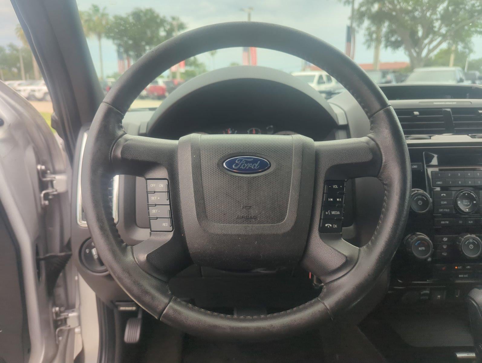 2010 Ford Escape FWD 4dr Limited