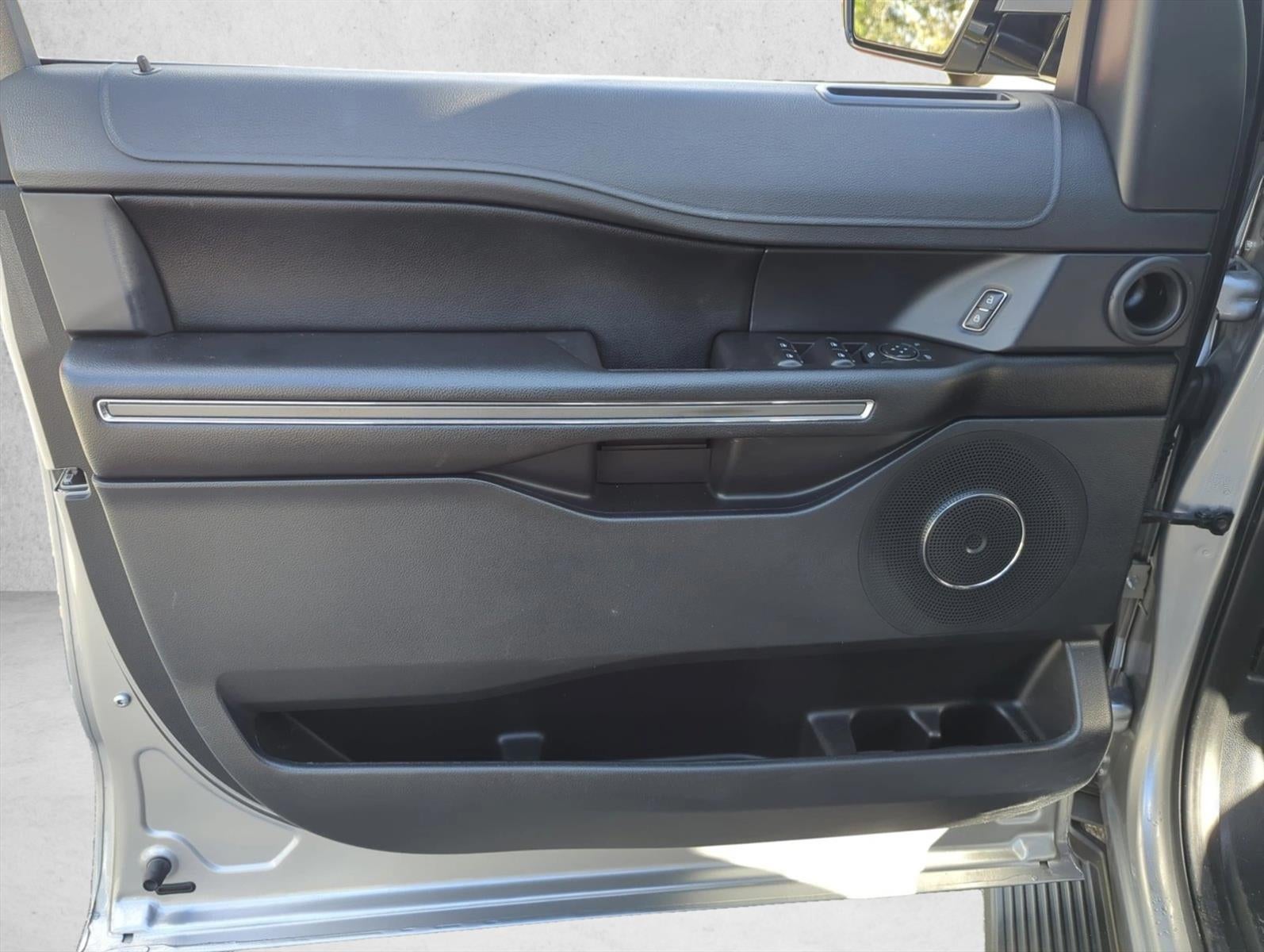 2020 Ford Expedition XLT 4x2